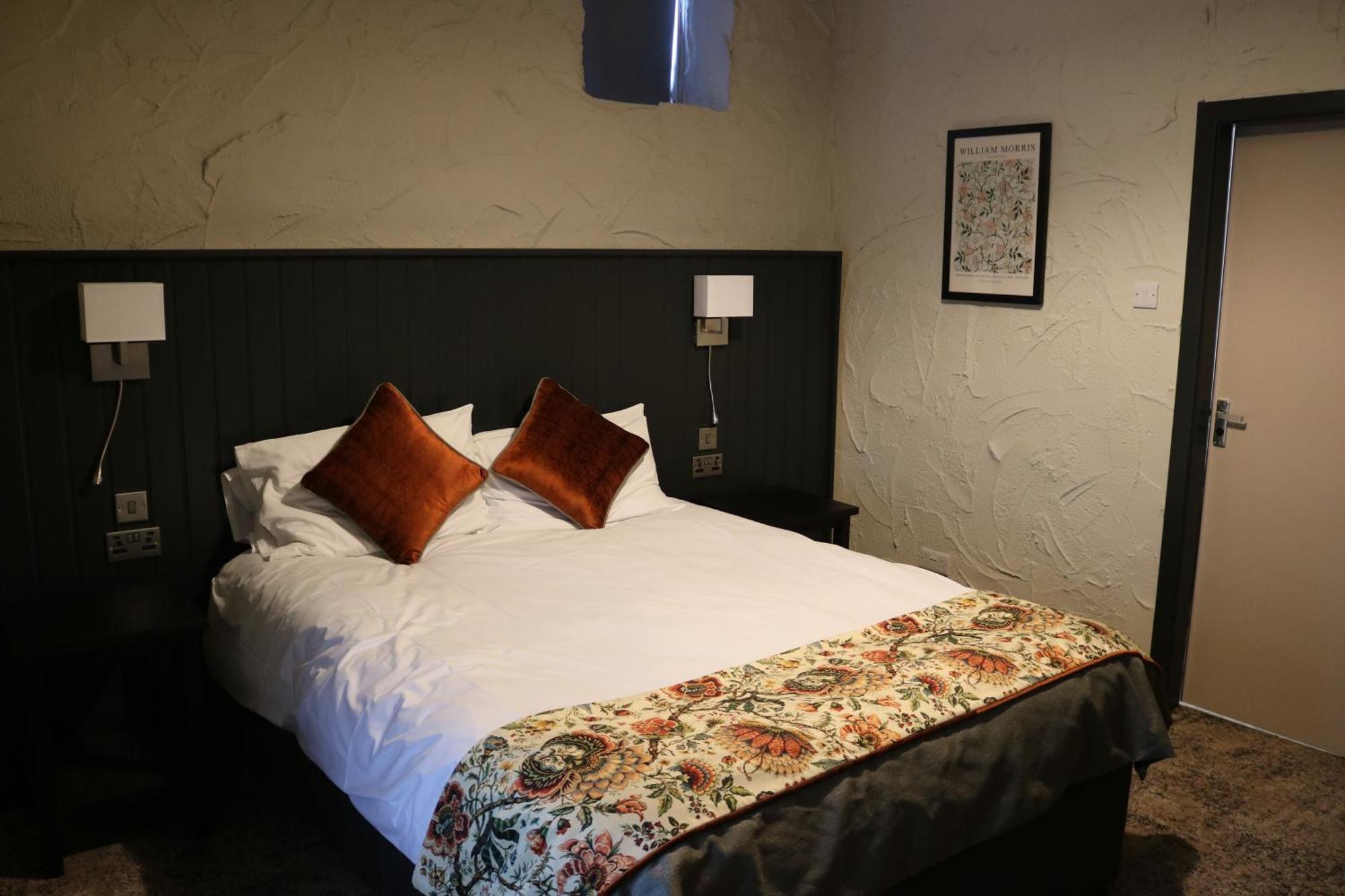 Black Dog Inn Bolton Dış mekan fotoğraf