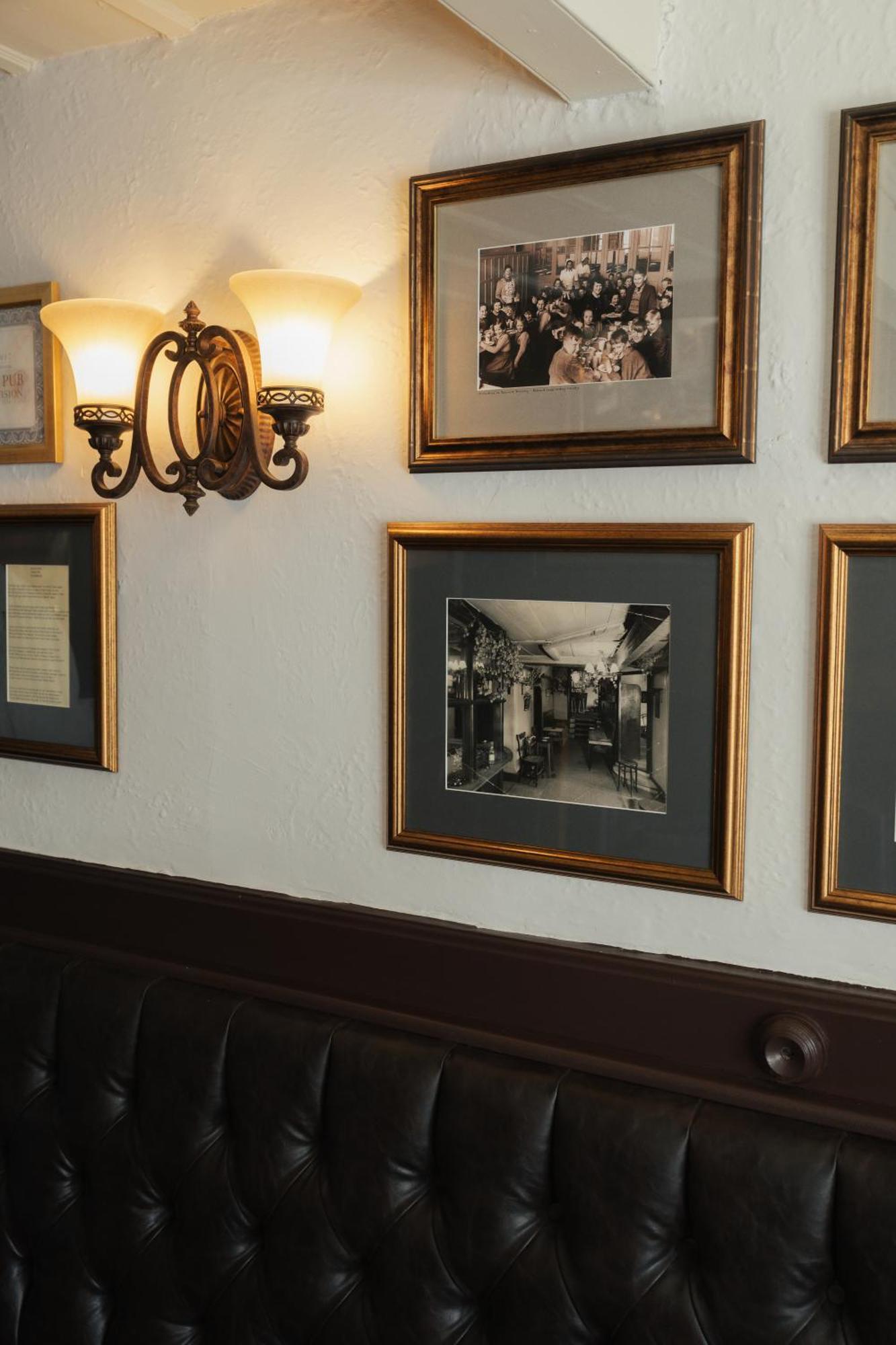 Black Dog Inn Bolton Dış mekan fotoğraf