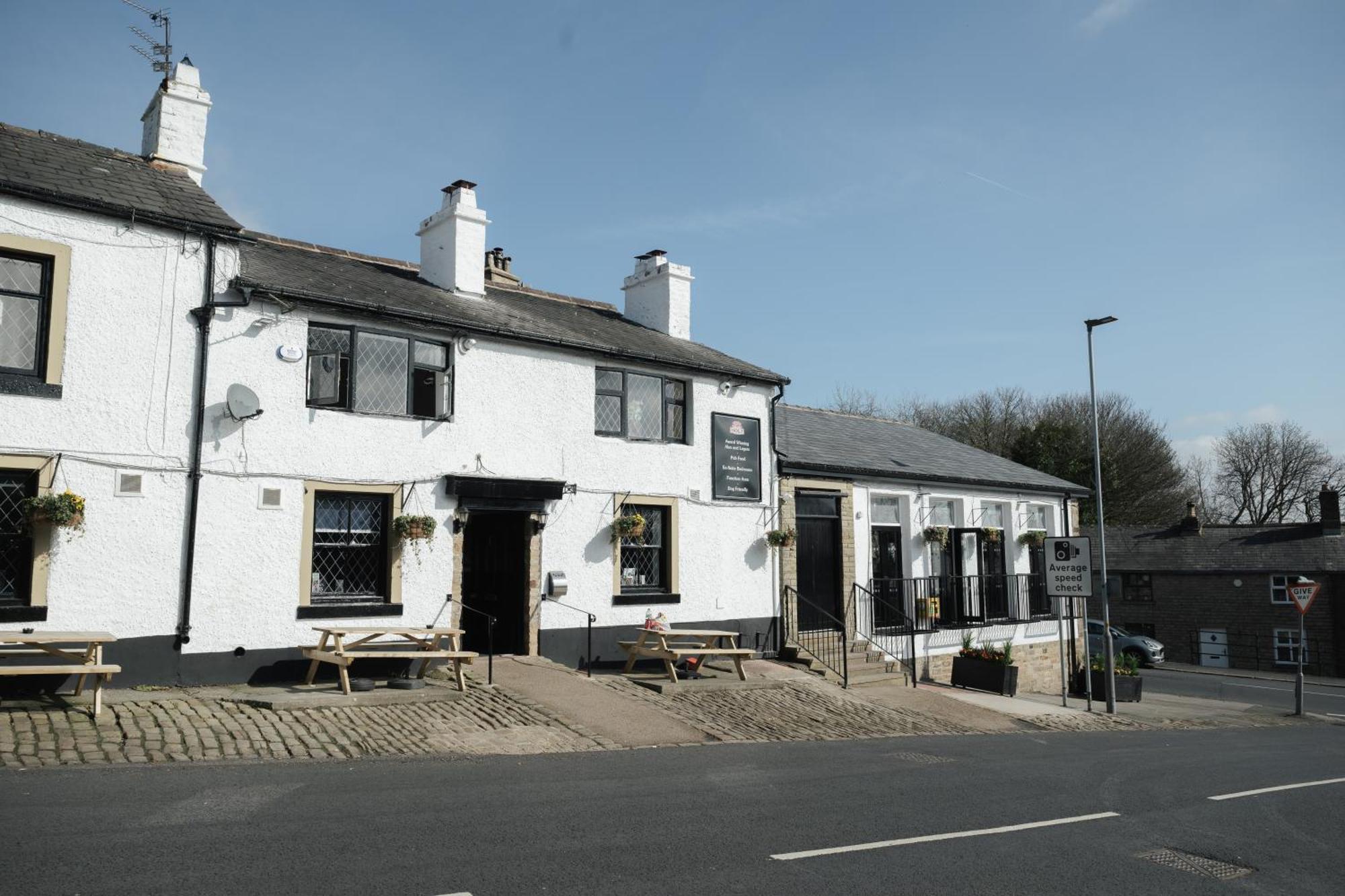 Black Dog Inn Bolton Dış mekan fotoğraf