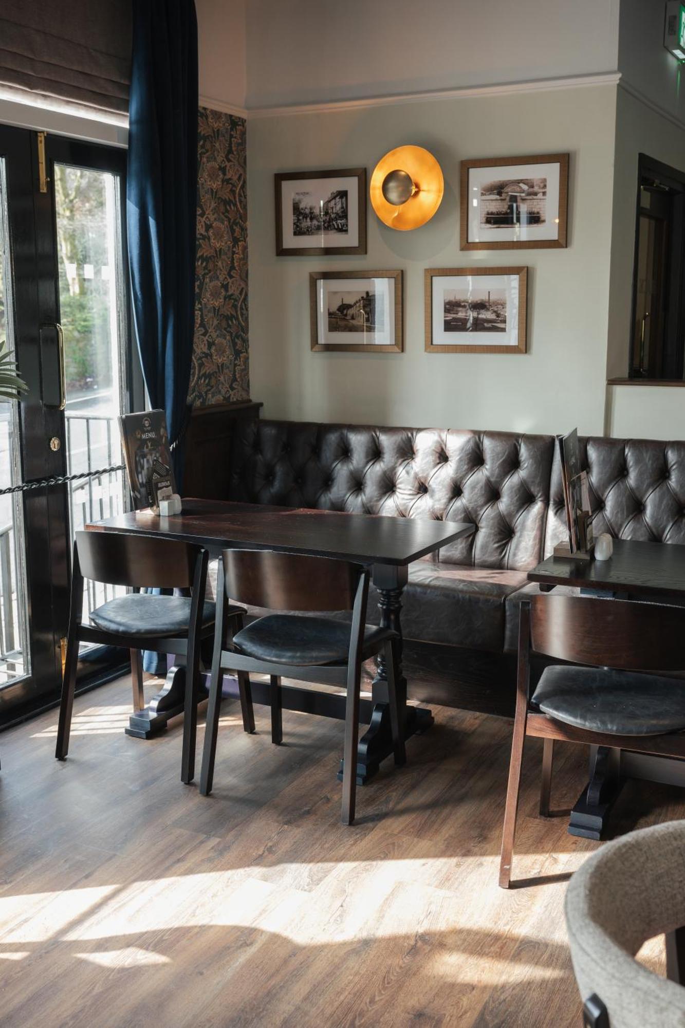 Black Dog Inn Bolton Dış mekan fotoğraf